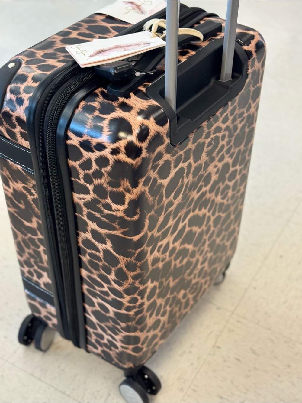 Jessica simpson Luxe Leopard Print Carry-On Spinner - Leopard Brown - Picture 2 of 3
